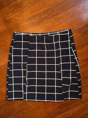 ⭐️ 5/$10 Juniors Black White Plaid Front Slit Mini Skirt Clueless Size Small